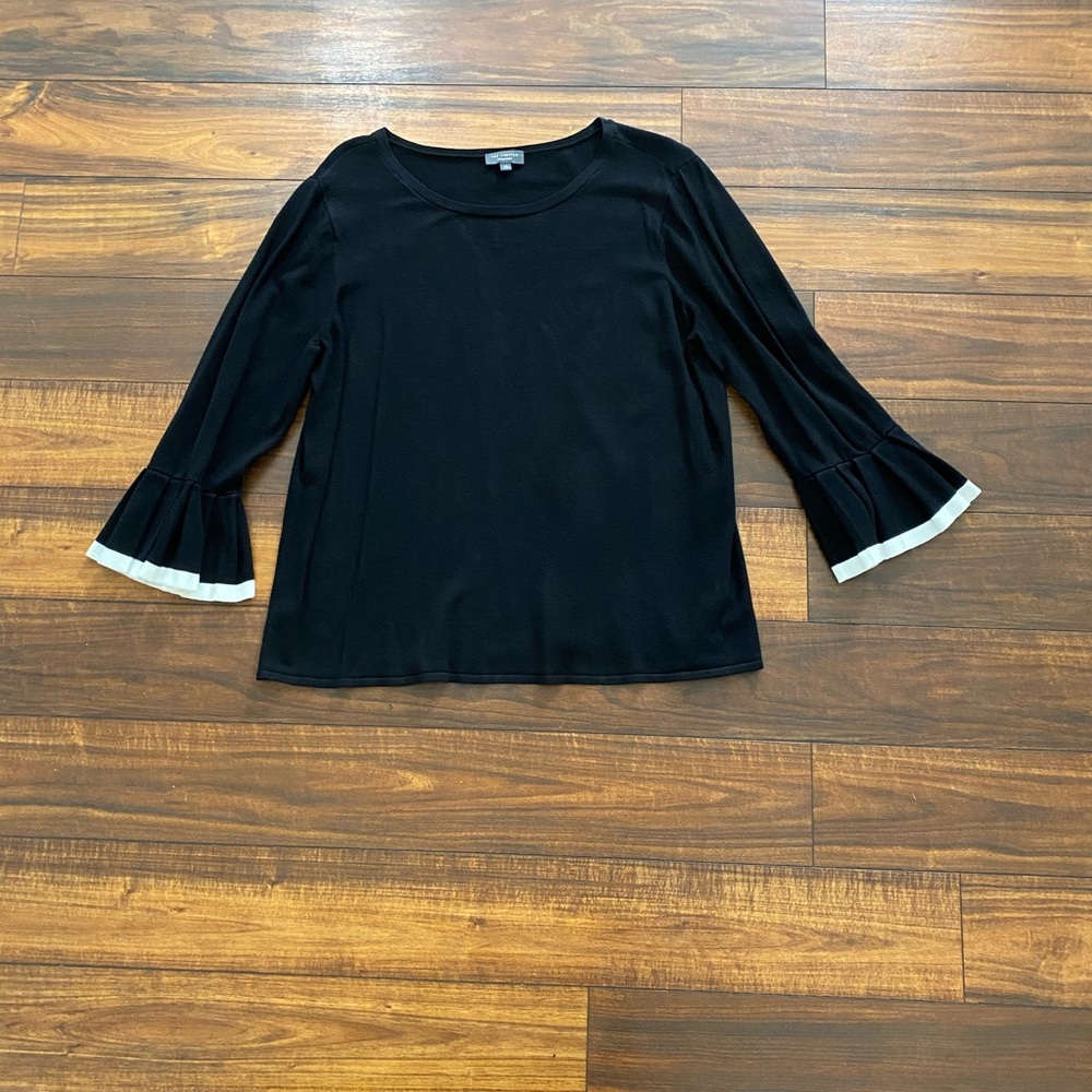 XL The Limited Bell Sleeve Sweater